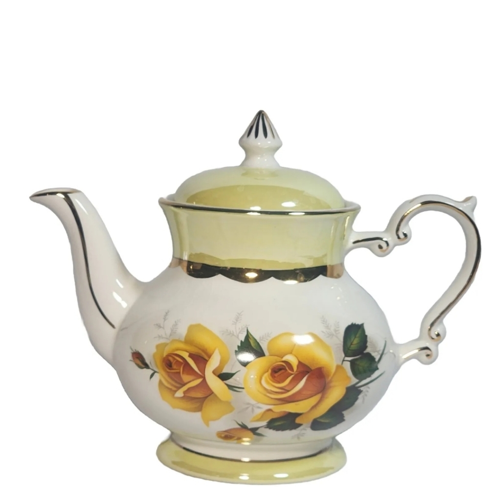 VTG Gibsons Staffordshire England Tiffany Yellow Roses Green Teapot  Gold Trim